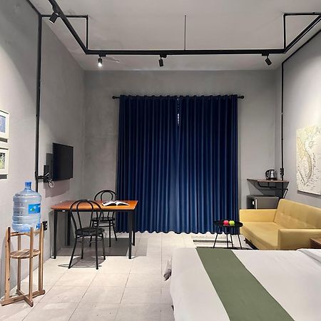 Circadian Industrial Studios On Nguyen Hue Хошимін Екстер'єр фото